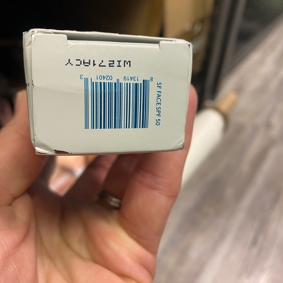 Colorescience Sunforgettable Total Protection Face Shield SPF 50 - Picture 4 of 4